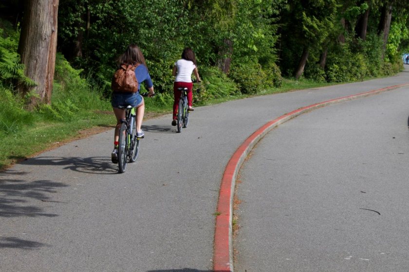 308377_10151480953430892_1699044902_n