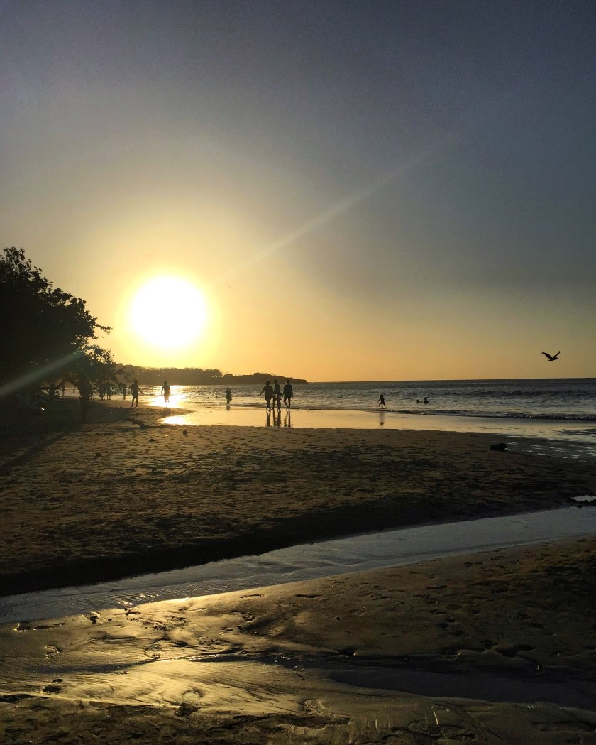 15C10B65-9993-49C3-AFB1-98886E88E687